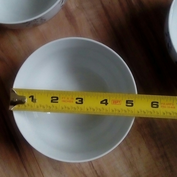 Bowls - Set of 4 - Picture 4 of 5